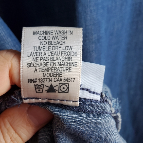 Cloth & Stone Chambray Lace-Up Tunic Dress - Picture 6 of 6